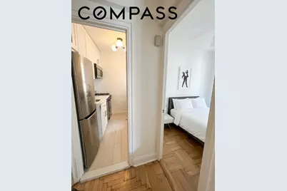 330 E 79th Street #8F, New York, NY 10075 - Photo 5