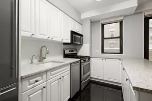 116 Central Park S, New York, NY 10019 - Photo 5
