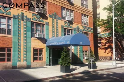 235 E 22nd Street #10J, New York, NY 10010 - Photo 15