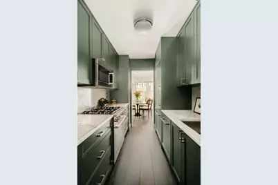 2 5th Avenue #4R, New York, NY 10011 - Photo 7
