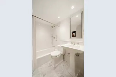 2 5th Avenue #4R, New York City, NY 10011 - Photo 9