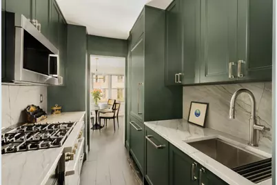 2 5th Avenue #4R, New York City, NY 10011 - Photo 7