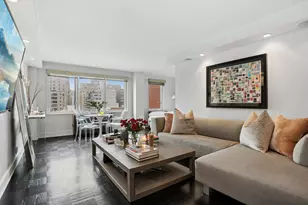 201 E 25th St, New York City, NY 10010 - Photo 1