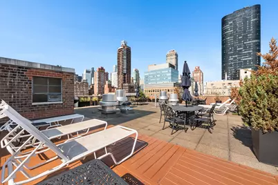 333 E 66th Street #8F, New York, NY 10065 - Photo 9
