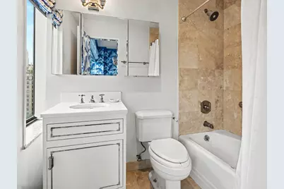 900 Park Avenue #14C, New York, NY 10075 - Photo 7