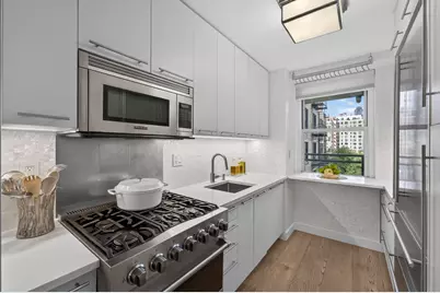 100 W 94th Street #8D, New York City, NY 10025 - Photo 13