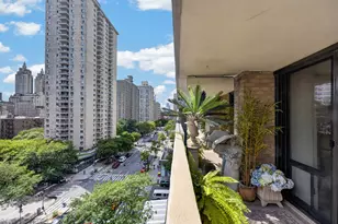 100 W 94th St, New York City, NY 10025 - Photo 1