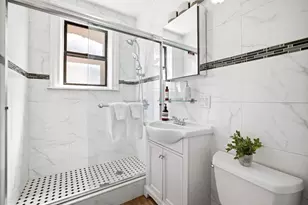 139 E 30th St, New York City, NY 10016 - Photo 5