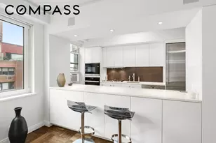 12 Beekman Pl, New York City, NY 10022 - Photo 5