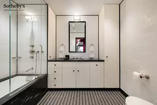 126 E 74th St, New York City, NY 10021 - Photo 17
