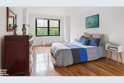 142 W End Avenue #5M, New York, NY 10023 - Photo 3