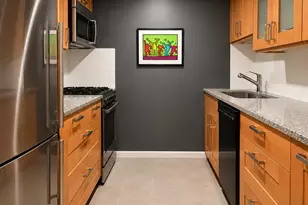 253 W 73rd St, New York City, NY 10023 - Photo 3