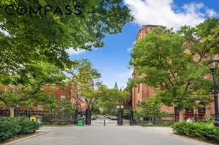 210 E 17th St, New York City, NY 10003 - Photo 11