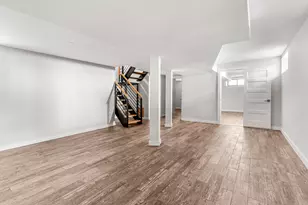 738 E 23rd St, New York City, NY 11210 - Photo 11