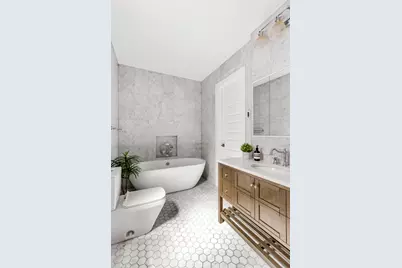738 E 23rd Street, Brooklyn, NY 11210 - Photo 5
