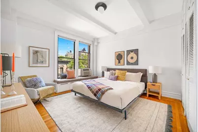 114 W 70th Street #6B, New York City, NY 10023 - Photo 5