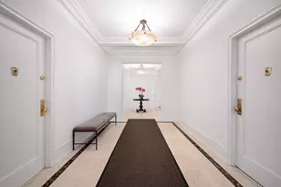 114 W 70th St, New York City, NY 10023 - Photo 13