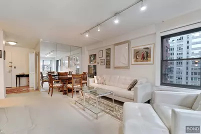 301 E 64th Street #9L, New York, NY 10065 - Photo 3