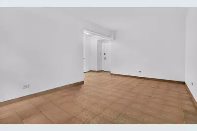 759 E 10th Street #1B, Brooklyn, NY 11230 - Photo 3