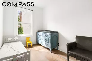 464 E New York Ave, New York City, NY 11225 - Photo 7