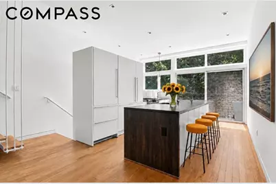 34 Monroe Street, New York City, NY 11238 - Photo 3