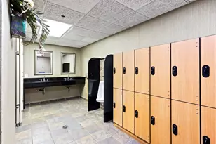 136 Beach 117th St, New York City, NY 11694 - Photo 21