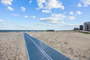 136 Beach 117th St, New York City, NY 11694 - Photo 33
