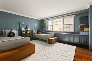 123 E 75th St, New York City, NY 10021 - Photo 17
