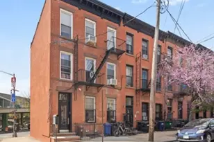 664 Henry St, New York City, NY 11231 - Photo 19