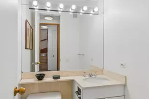 250 W 89th St, New York City, NY 10024 - Photo 7
