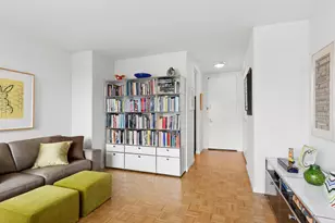 250 W 89th St, New York City, NY 10024 - Photo 3