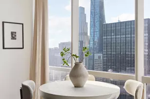 157 W 57th St, New York City, NY 10019 - Photo 11