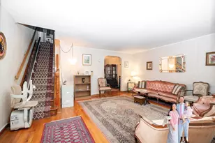 58-04 206th St, New York City, NY 11364 - Photo 5