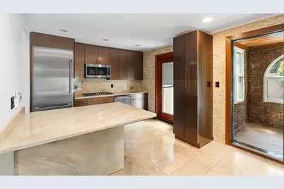47-16 39th Avenue, New York City, NY 11104 - Photo 5