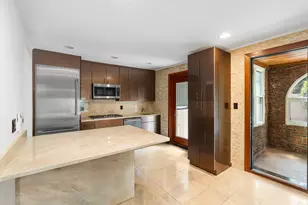 47-16 39th Ave, New York City, NY 11104 - Photo 5