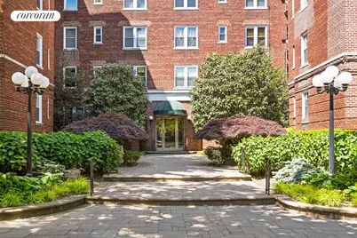 280 Ocean Parkway #5L, Brooklyn, NY 11218 - Photo 7
