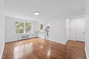 141-39 78th Rd, Flushing, NY 11367 - Photo 3