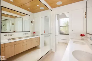 205 E 69th St, New York City, NY 10021 - Photo 19
