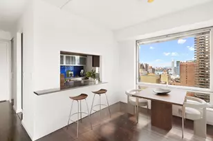 301 W 57th St, New York, NY 10019 - Photo 5