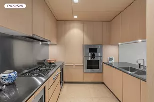 527 W 27th St, New York City, NY 10001 - Photo 5