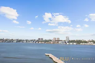 200 Riverside Blvd, New York City, NY 10069 - Photo 3