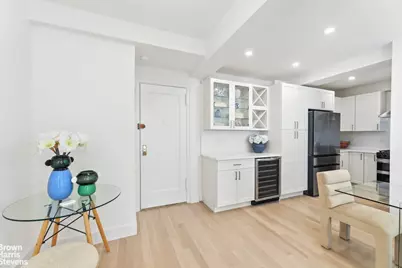 200 W 108th Street #4CD, New York, NY 10025 - Photo 7