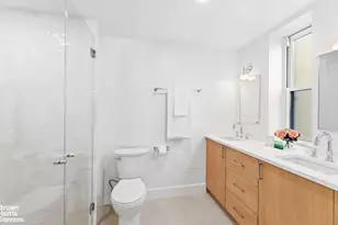 200 W 108th St, New York City, NY 10025 - Photo 11