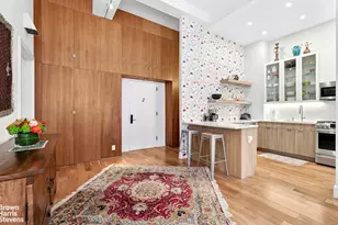 251 W 19th St, New York, NY 10011 - Photo 3
