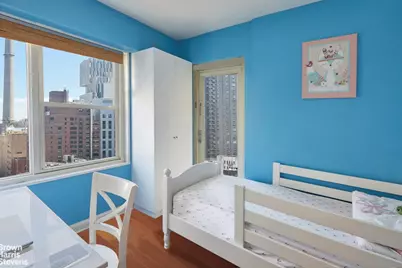 370 E 76th Street #A1501, New York, NY 10021 - Photo 7