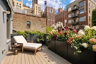 122 Waverly Pl, New York, NY 10011 - Photo 23