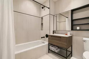 860 Lorimer St, Brooklyn, NY 11222 - Photo 3