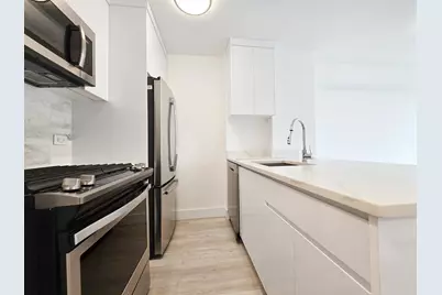 1735 York Avenue #19E, New York City, NY 10128 - Photo 3