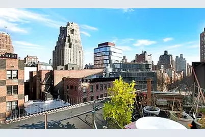 306 W 13th Street #1A, New York, NY 10014 - Photo 3