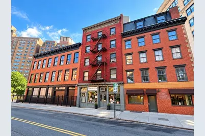 306 W 13th Street #1A, New York City, NY 10014 - Photo 1